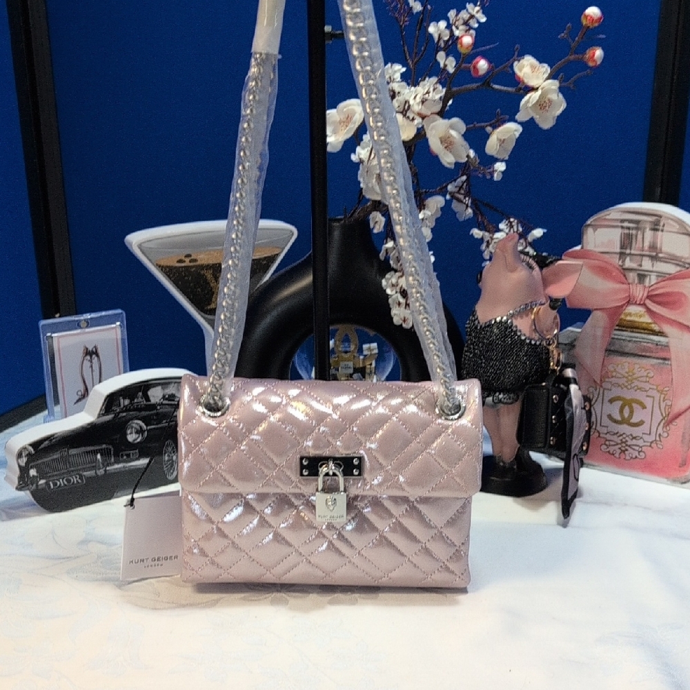 Kurt Geiger London Mini Brixton Lock Leather Shoulder/X body Bag  Pastlel Pink